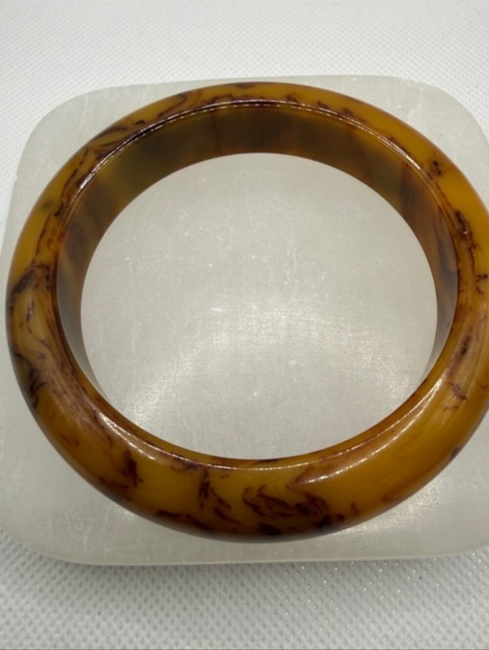 Vintage Amber-Tone Bakelite SwirlBangle Bracelet - Women's Accessory